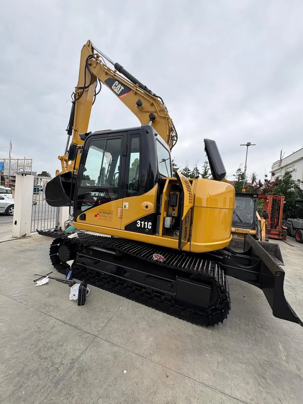 Escavatore cingolato Caterpillar 311C